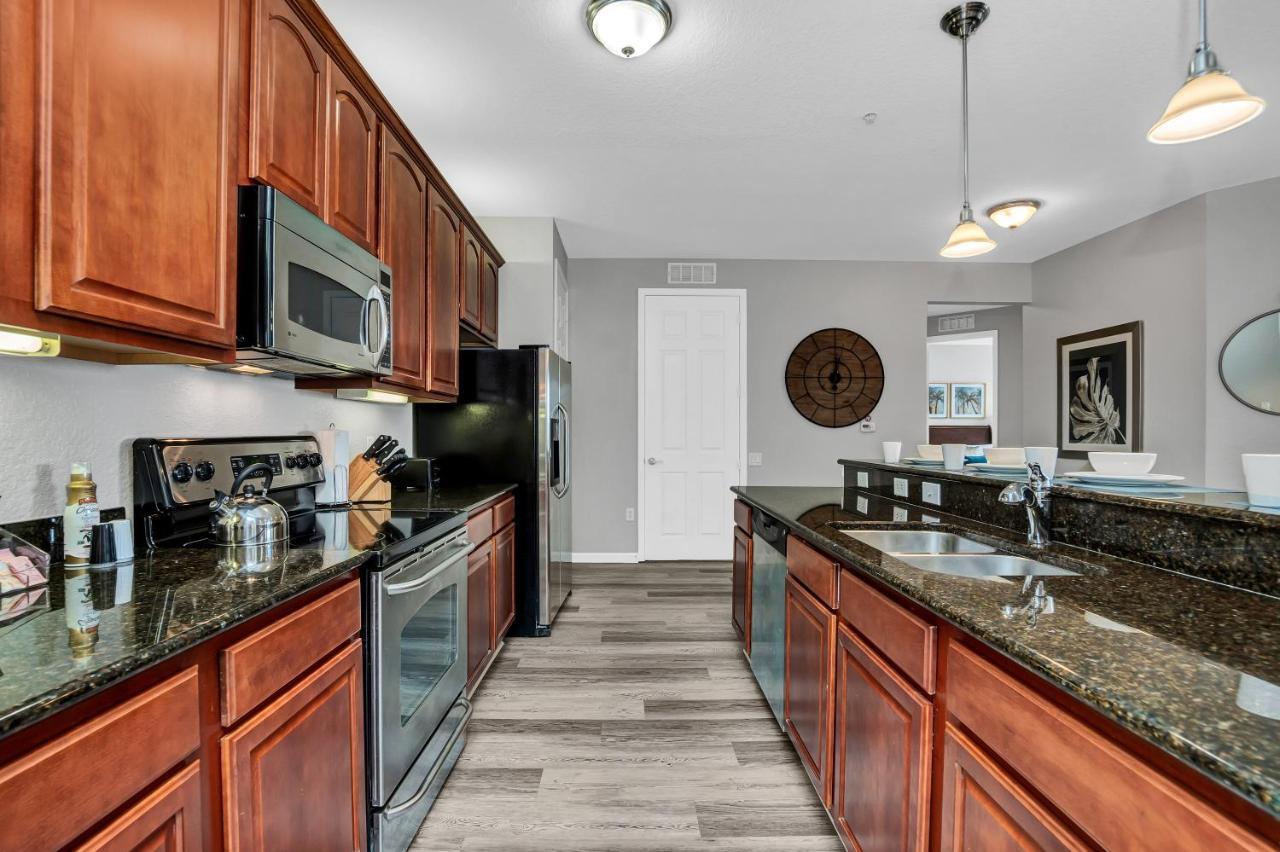 Apartment 4816 Cayview Ave #306 Orlando