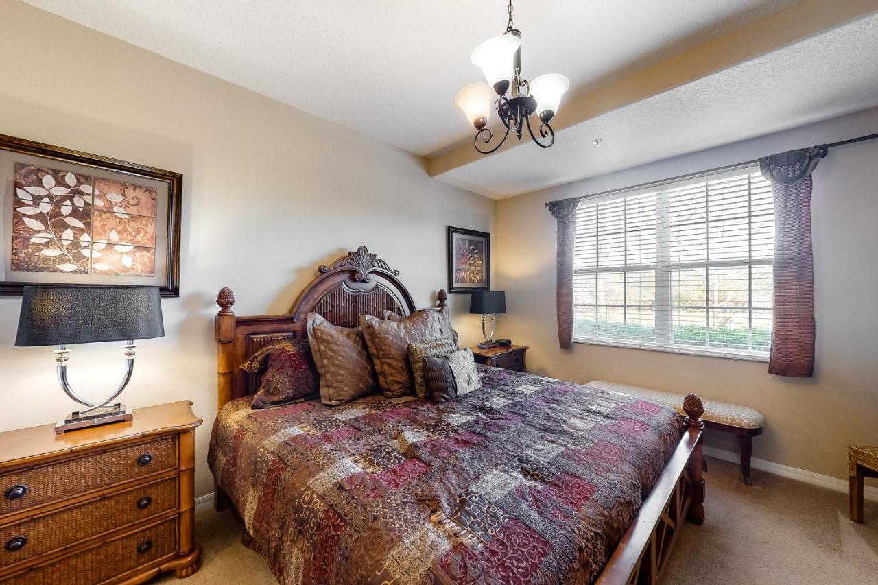 Holiday home Oakwater Getaways