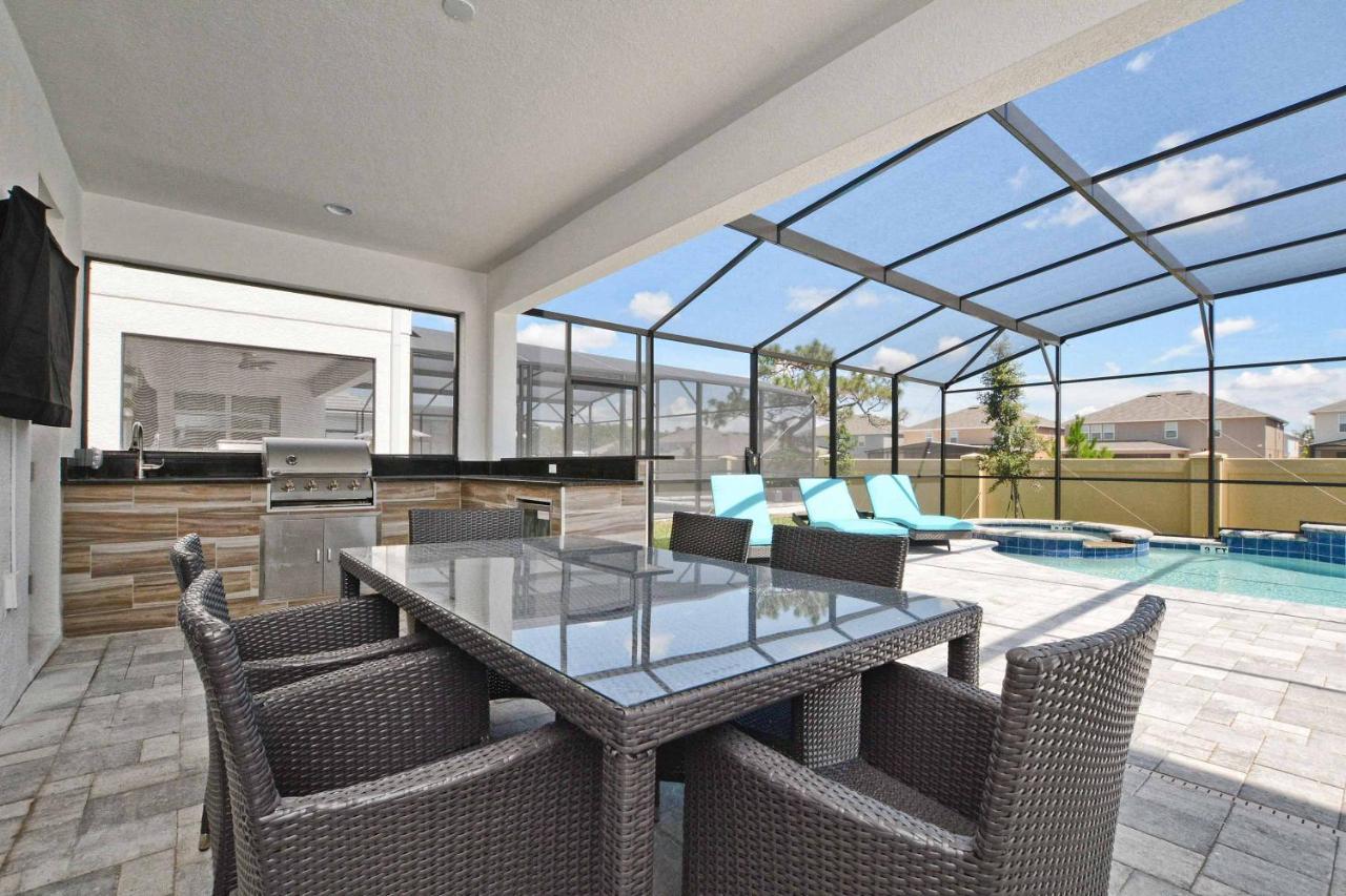 Sonoma - 6 Bedroom Pool Home- 1860sn Holiday home Orlando