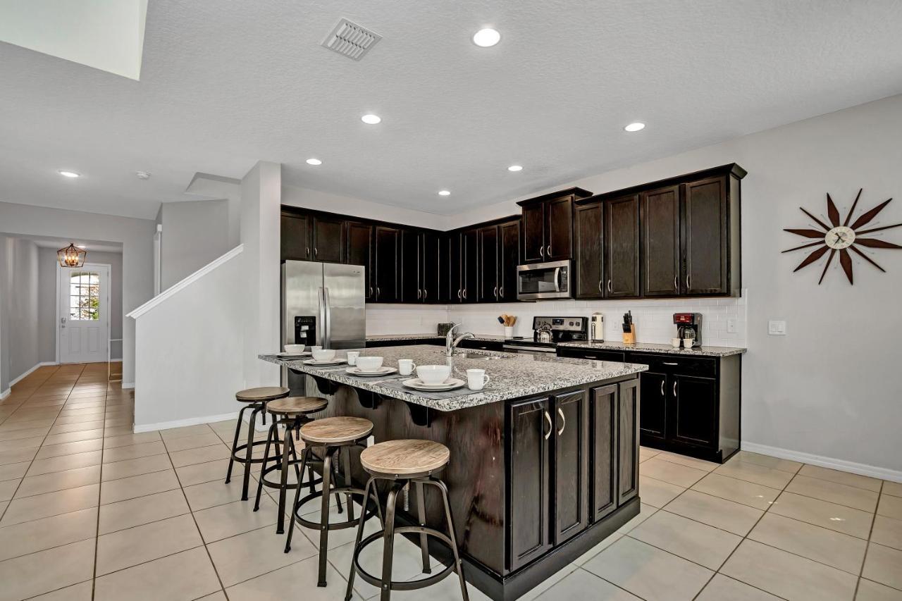 Modern Wprivate Pool&spa, Free Water Park Holiday home Orlando