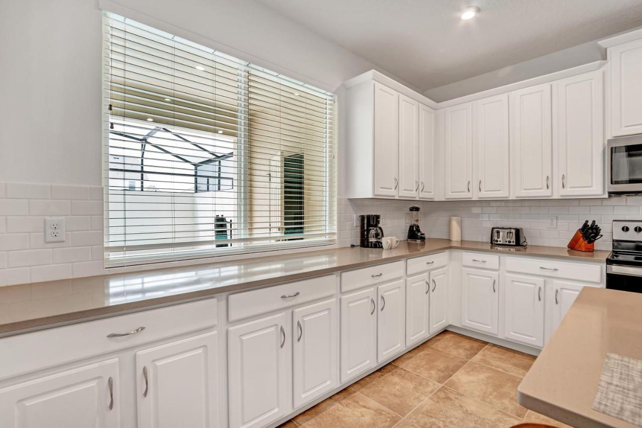 2194 Cooper Bell Place * Orlando