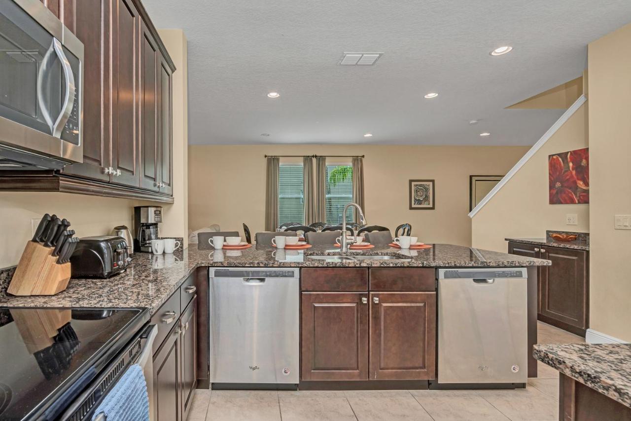 Modern Wprivate Pool And Air Hockey Table Orlando