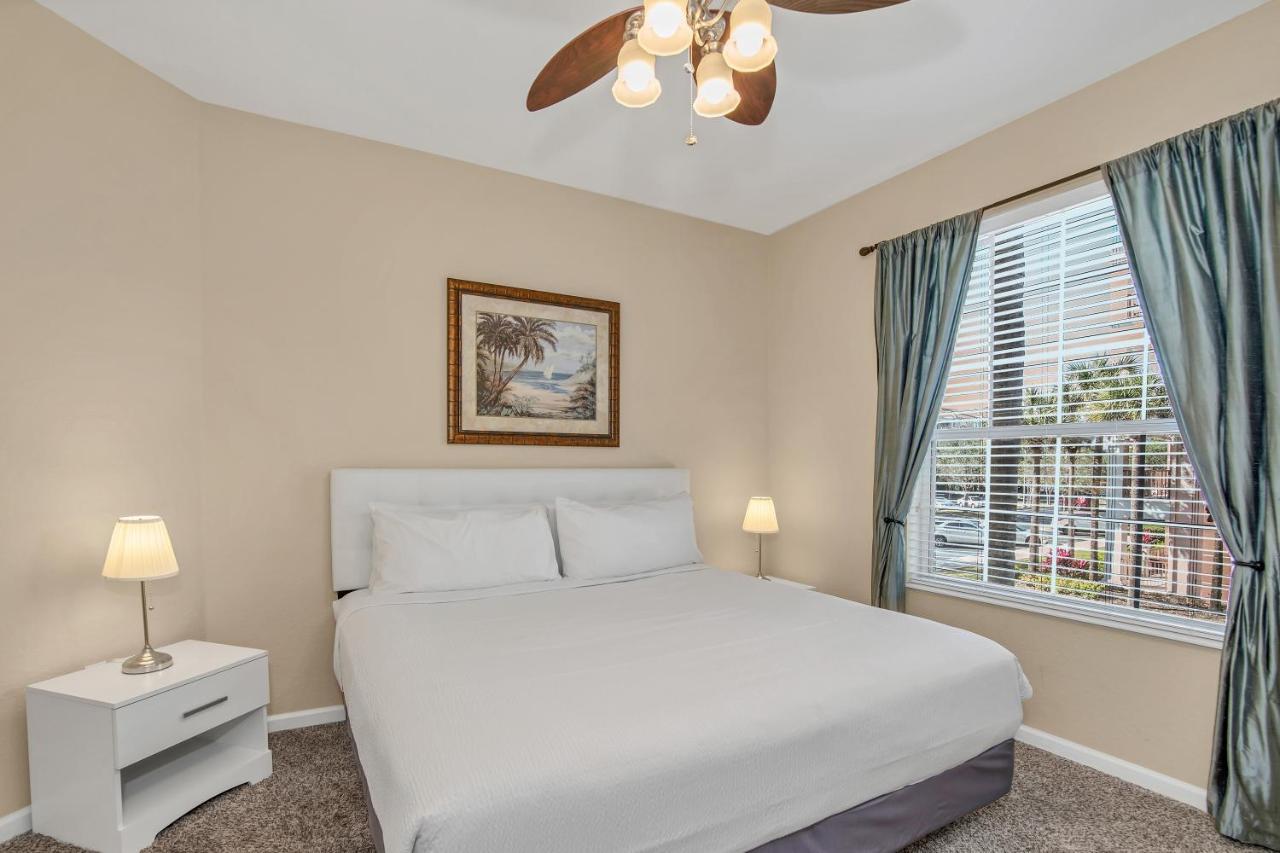 Apartment 5025 Shoreway Loop #203 Orlando