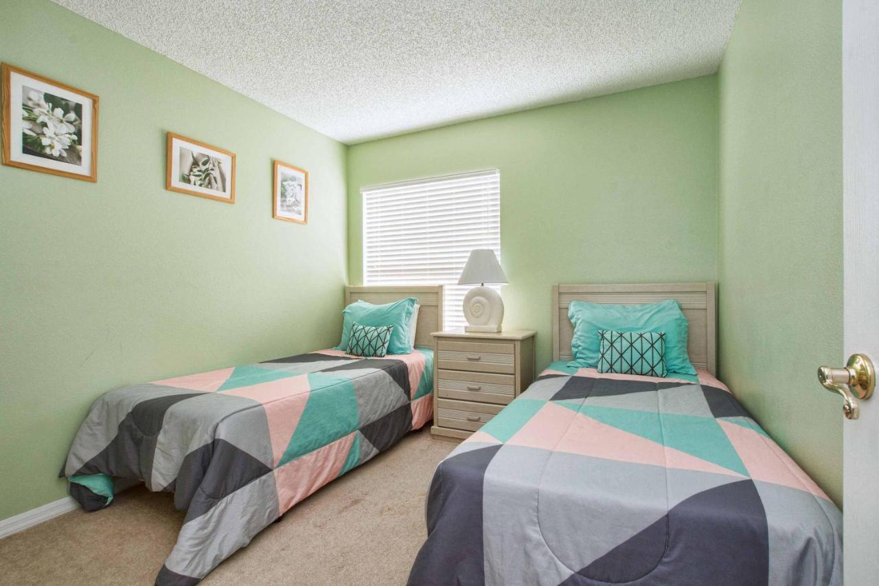 Indian Ridge- 4 Bedroom Pool Home- 2405ir