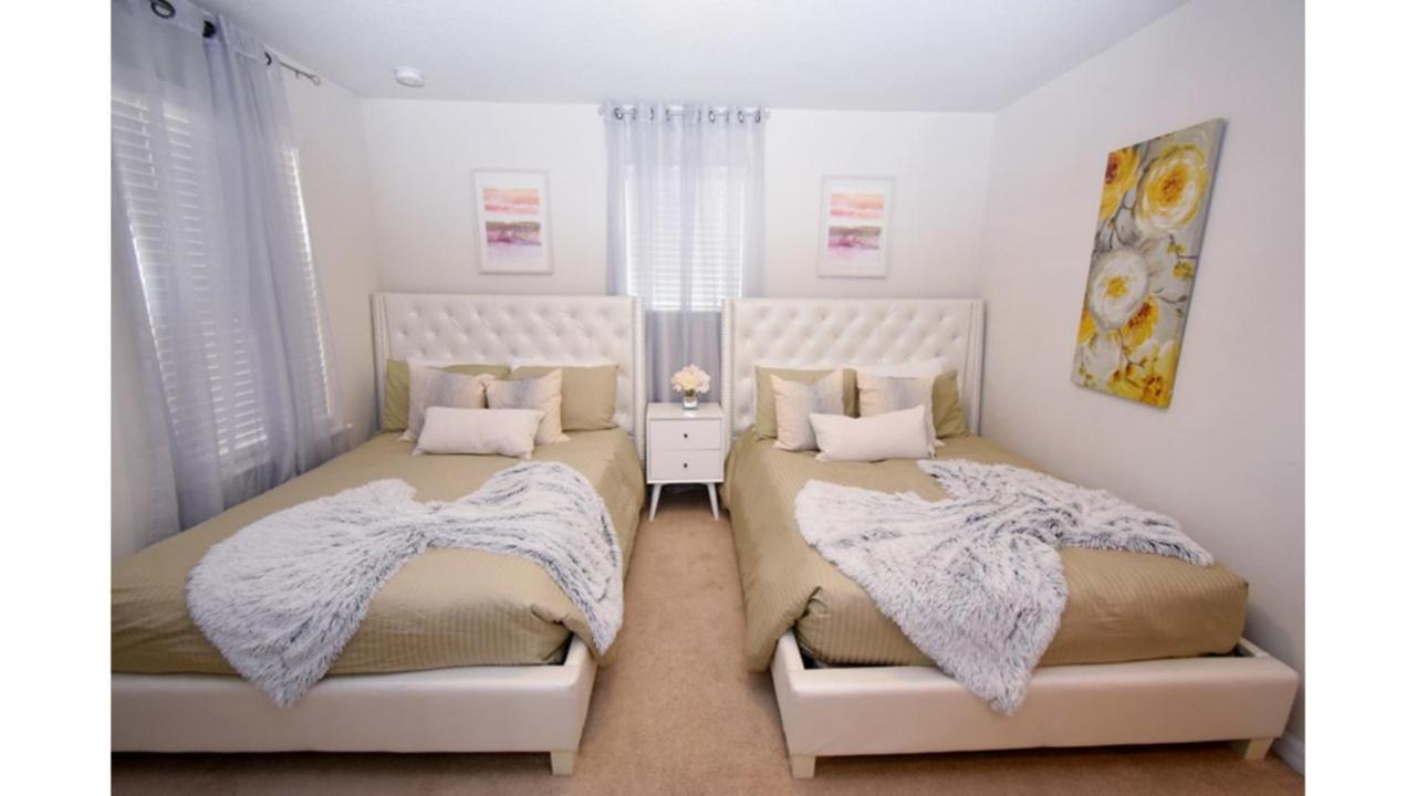 Windsor At Westside-5 Bedrooms House W/pool-3726ww