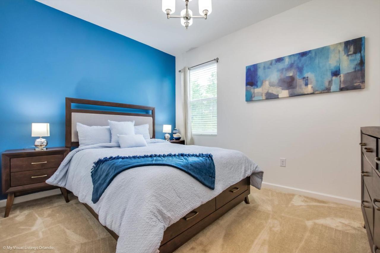 Villa Spacious And Modern 8 Bedroom 5 Bathroom Orlando