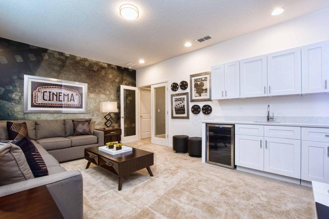 Sonoma - 6 Bedroom Pool Home- 1860sn