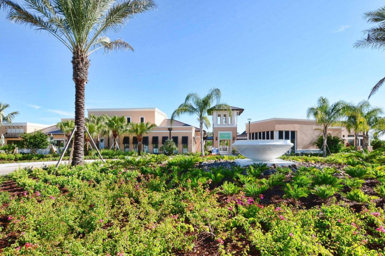 5 Bedrooms Townhome W- Splashpool - 8205sa Holiday home