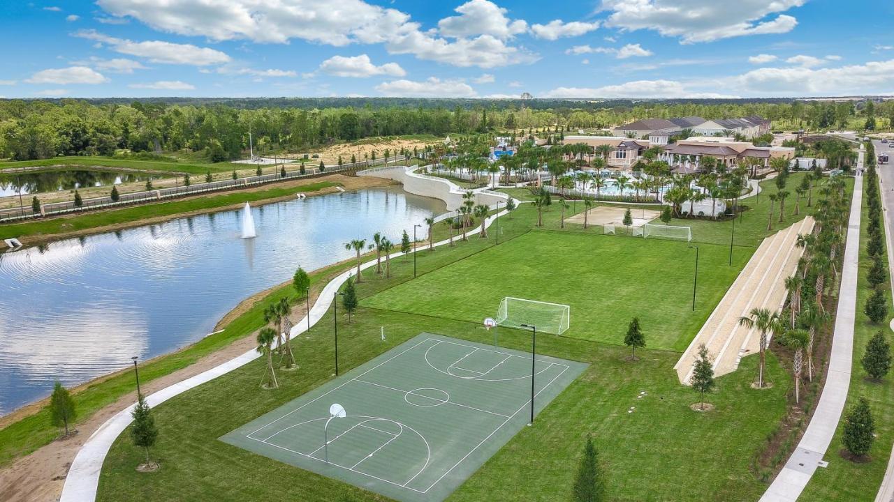 Holiday home 5 Bedrooms Townhome W- Splashpool - 8205sa Orlando