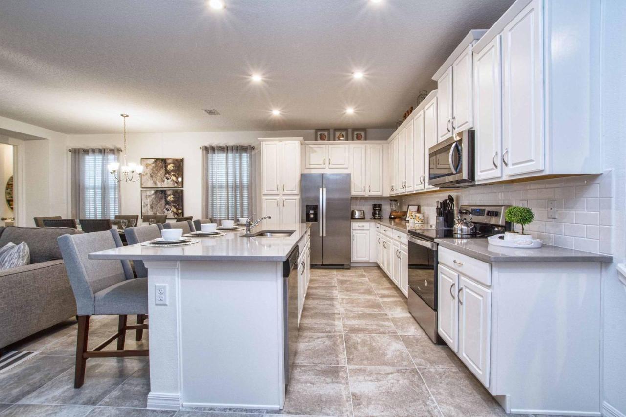 Holiday home 5 Bedrooms Townhome W- Splashpool - 8205sa *
