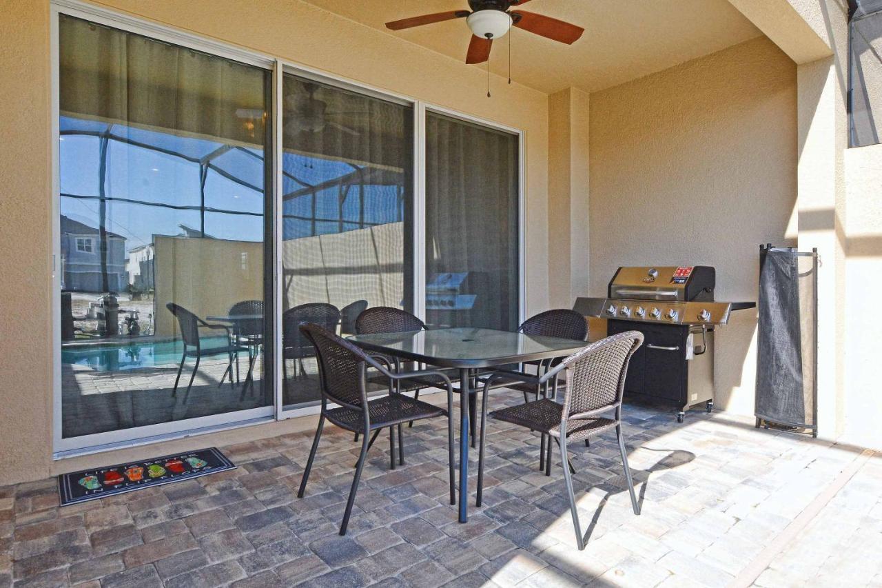 5 Bedrooms Townhome W- Splashpool - 8205sa