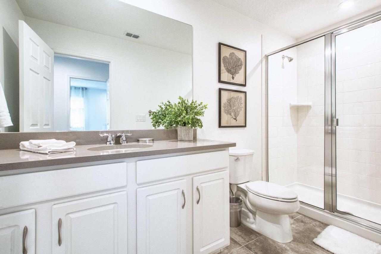 Holiday home 5 Bedrooms Townhome W- Splashpool - 8205sa Orlando