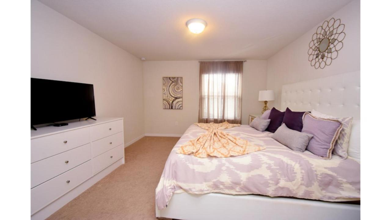 Windsor At Westside-5 Bedrooms House W/pool-3726ww