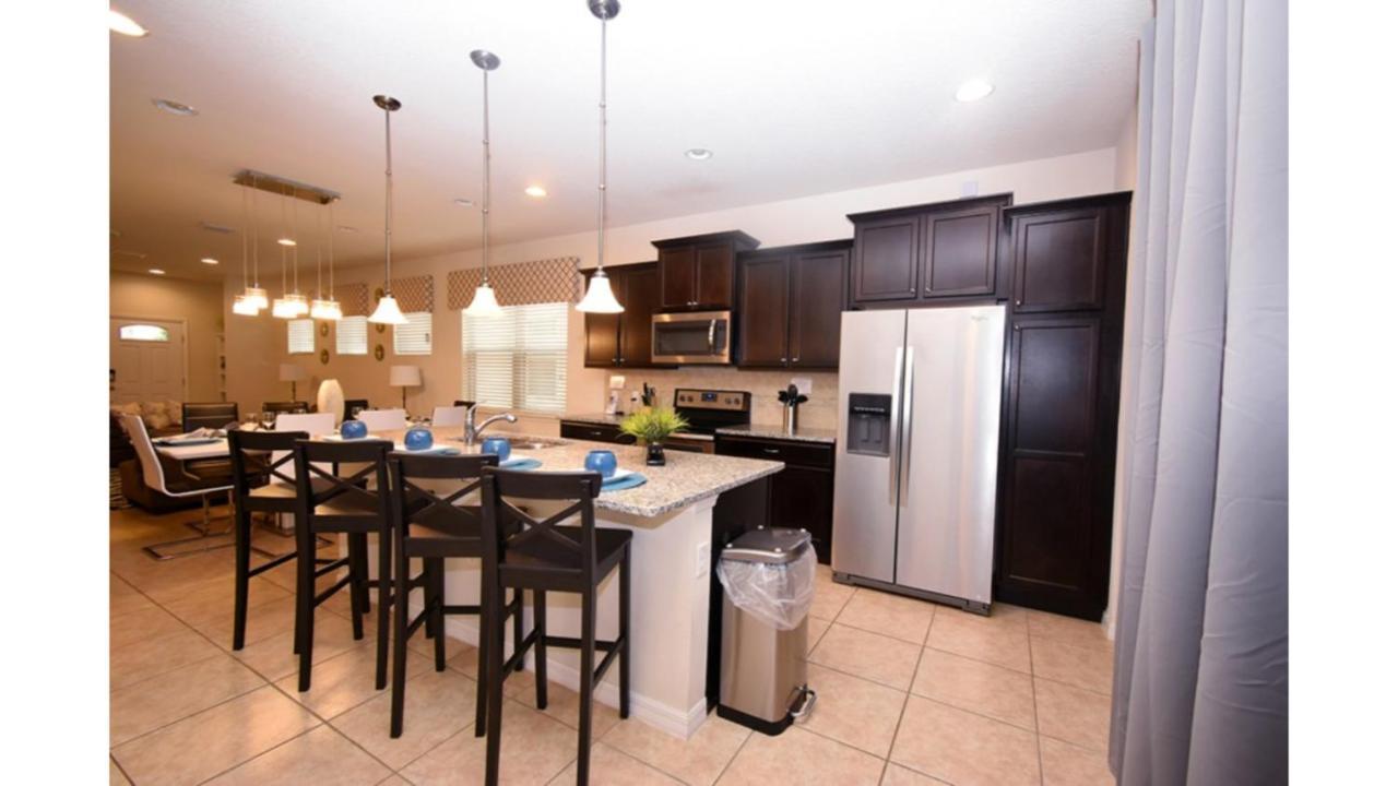 Windsor At Westside-5 Bedrooms House W/pool-3726ww Holiday home Orlando