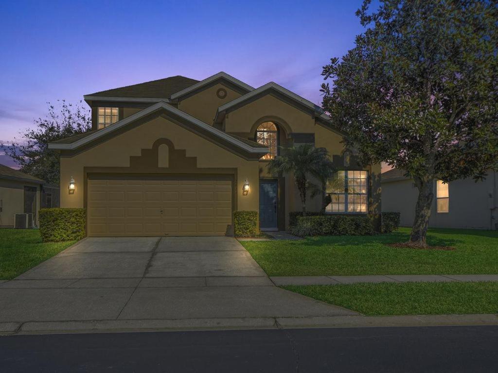 Ohana House At Windsor Hills, World Luxury Holiday home