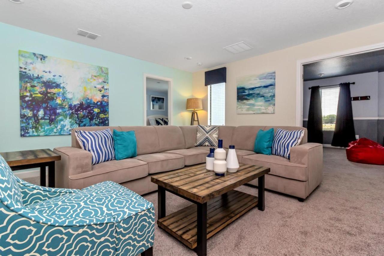 Holiday home Royal Mansion At Storey Lakes Orlando