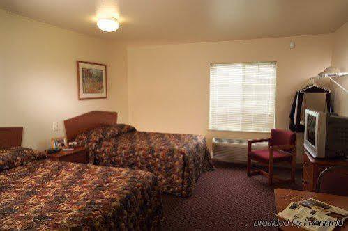 Extended Stay America Select Suites - Orlando - East Hotel 2*