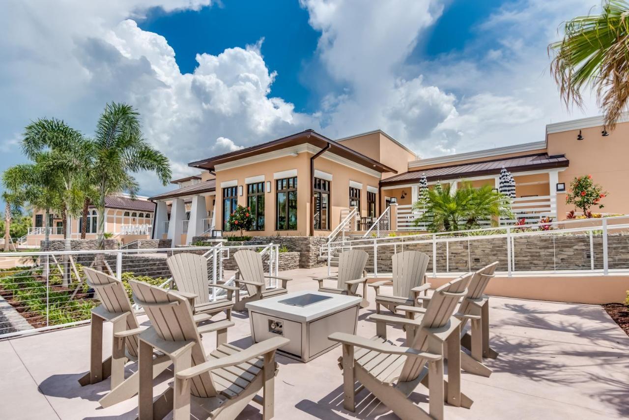 2194 Cooper Bell Place * Orlando