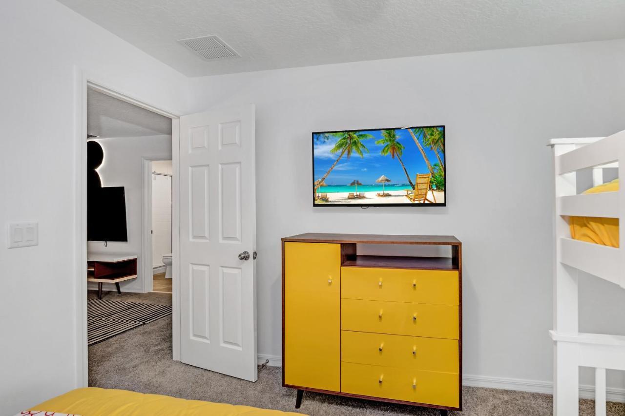 2194 Cooper Bell Place * Orlando