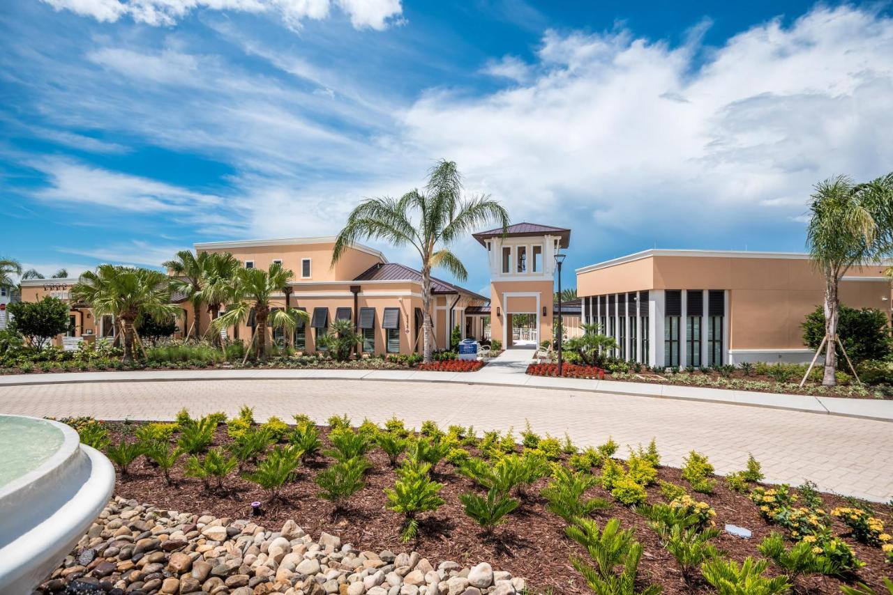 2194 Cooper Bell Place Villa *