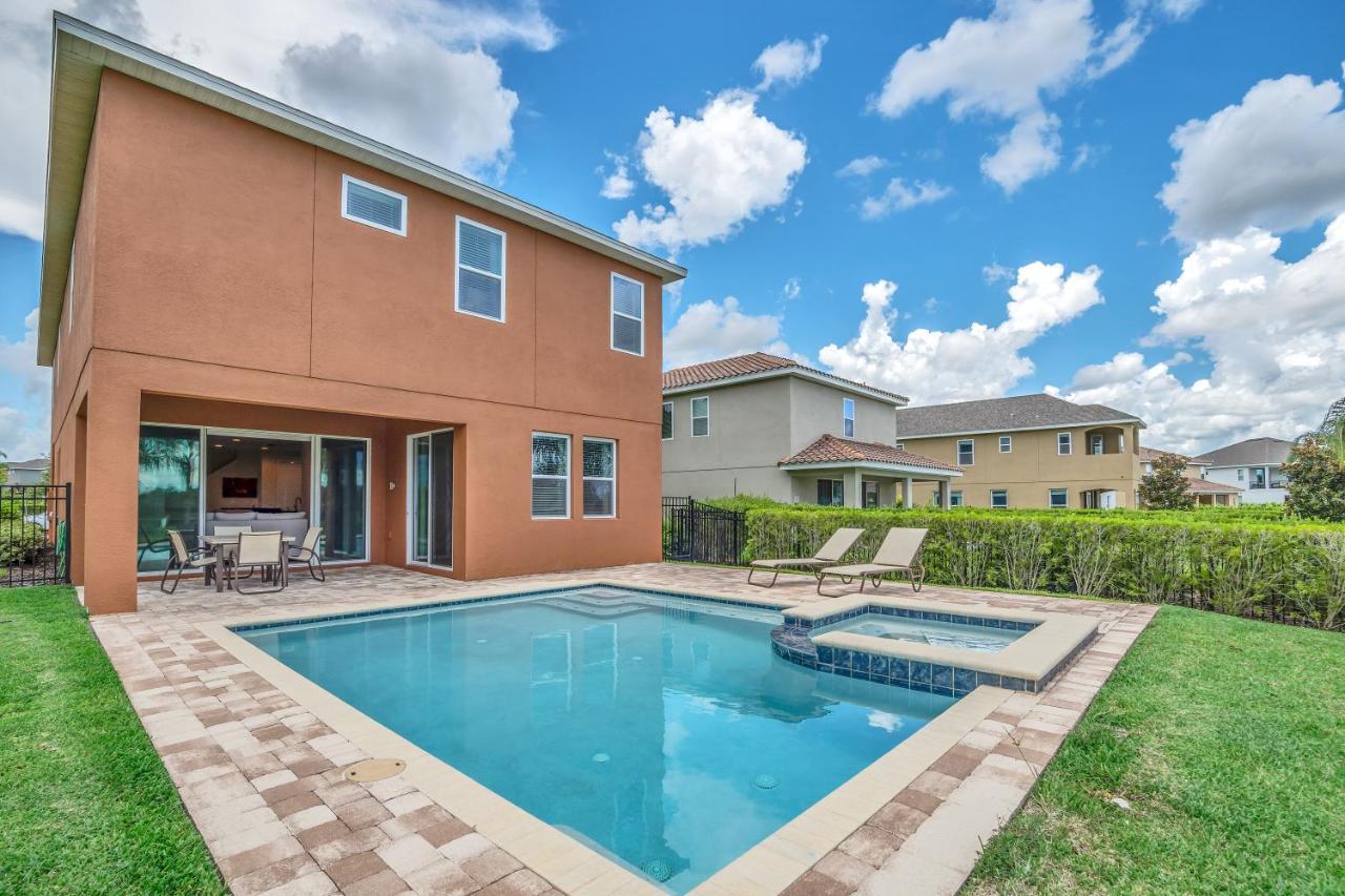Modern Wprivate Pool And Air Hockey Table