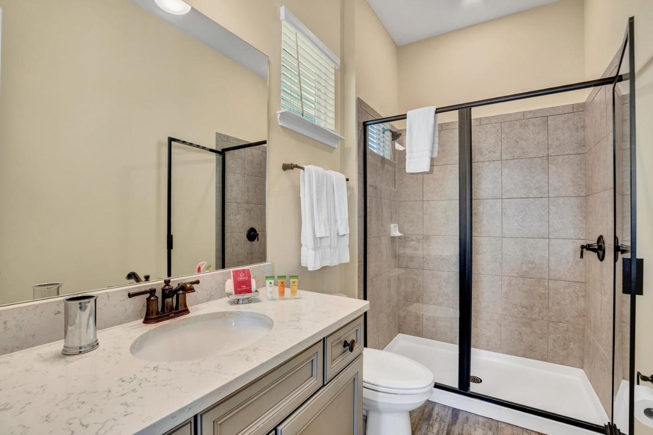 8053 Lost Shaker Lane *