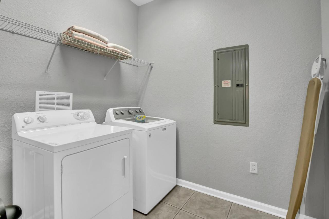 4816 Cayview Ave #306 Apartment *
