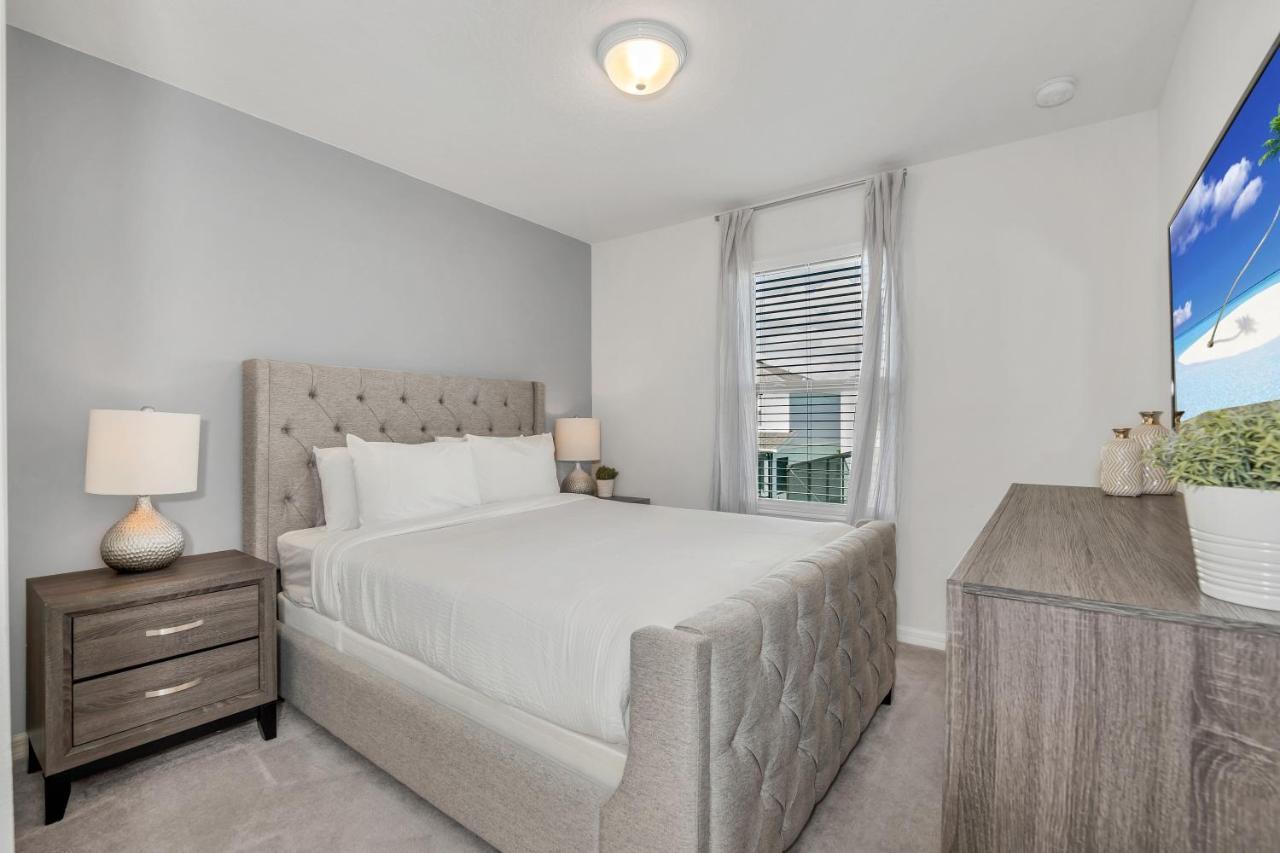 Townhome Wprivate Splash Pool & Free Water Park Holiday home *