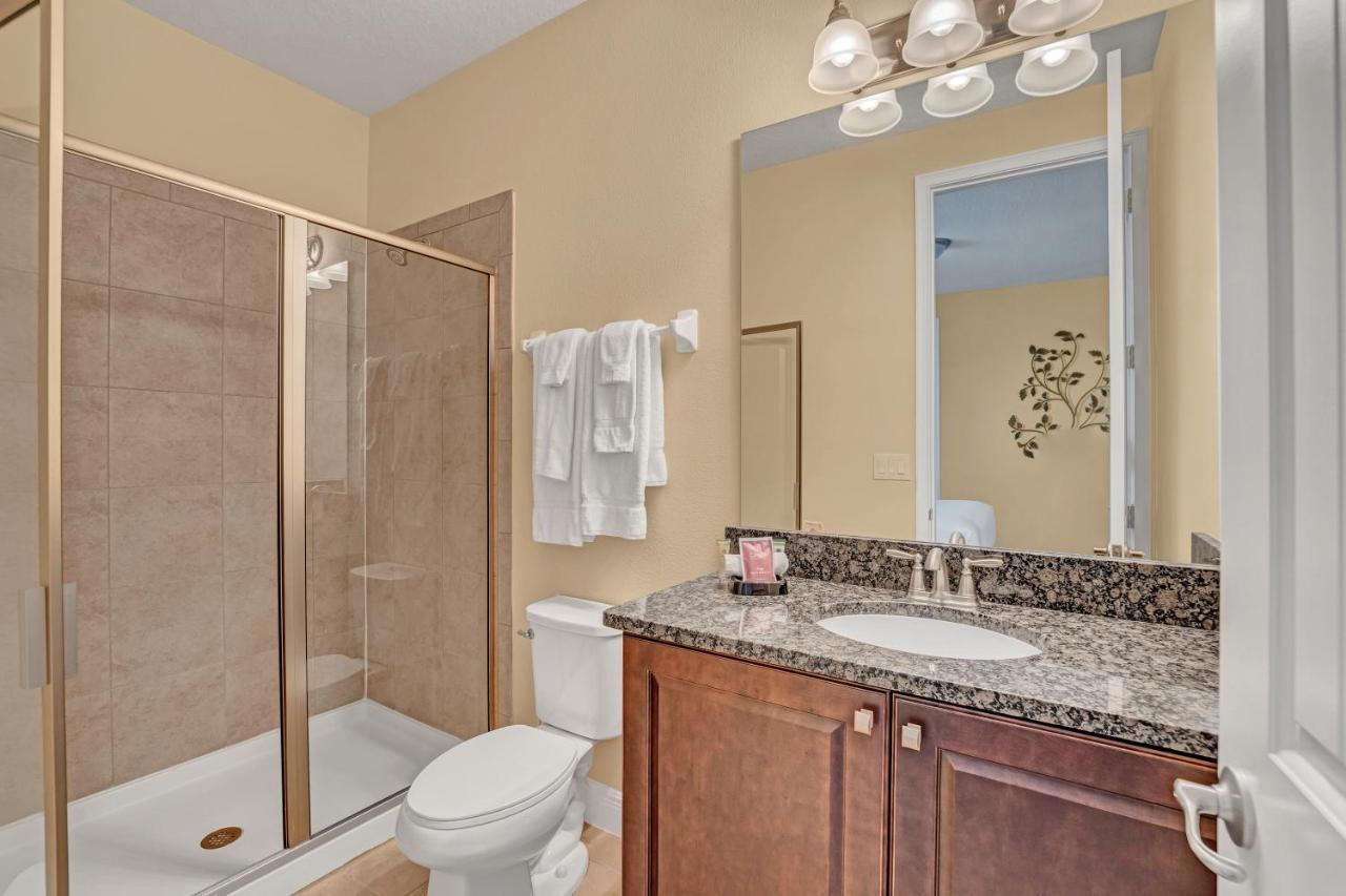 Holiday home Modern Wprivate Pool And Air Hockey Table Orlando