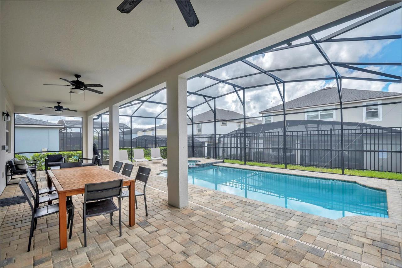 Holiday home Modern Wprivate Pool&spa, Free Water Park