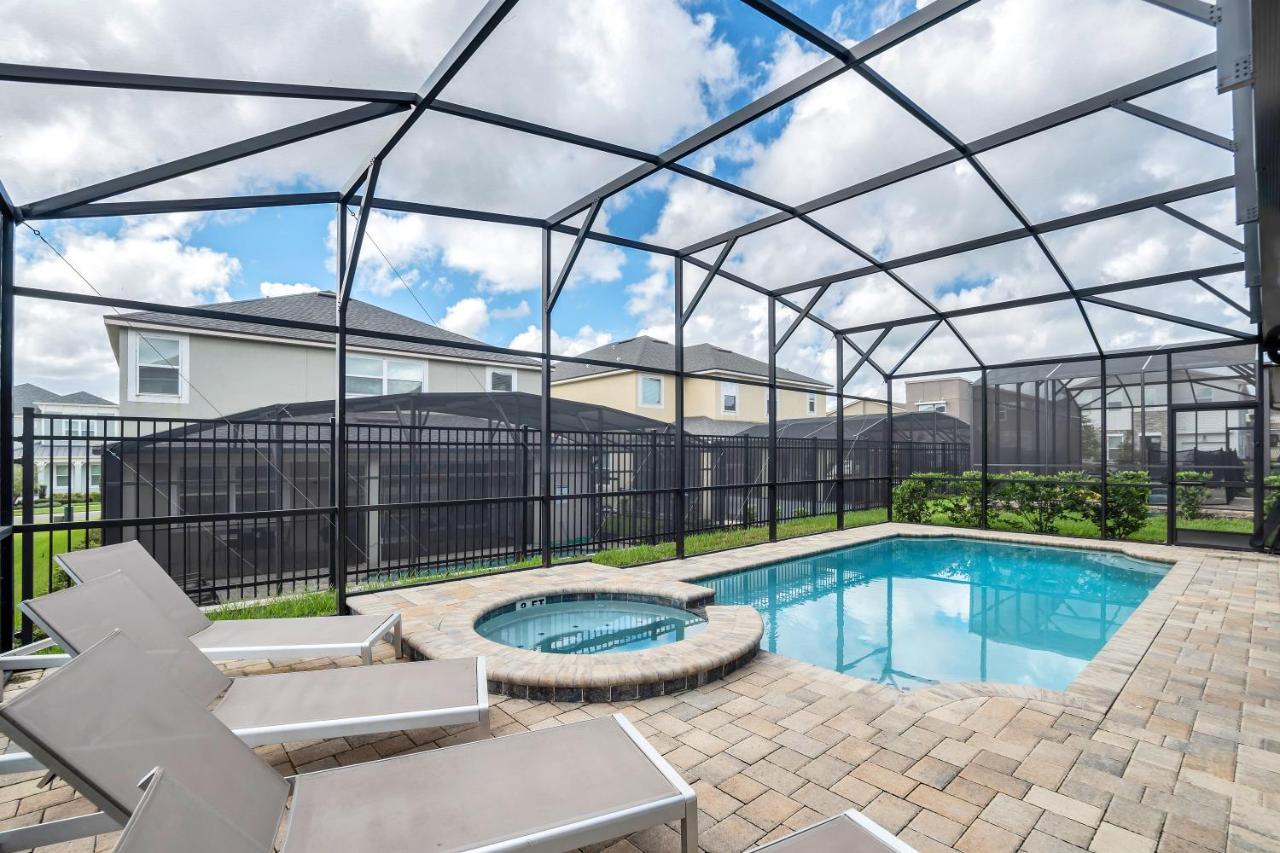 Holiday home Modern Wprivate Pool&spa, Free Water Park *