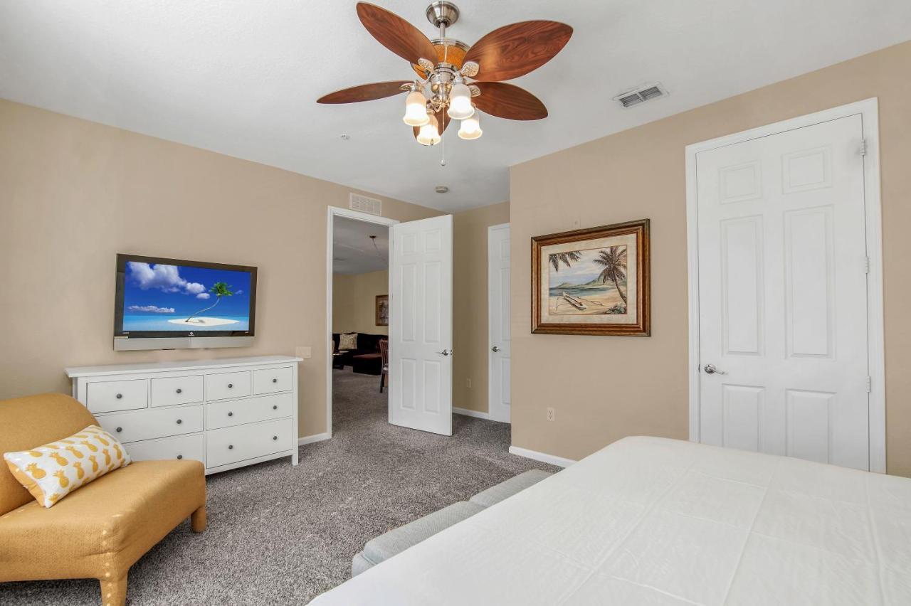 5025 Shoreway Loop #203 * Orlando