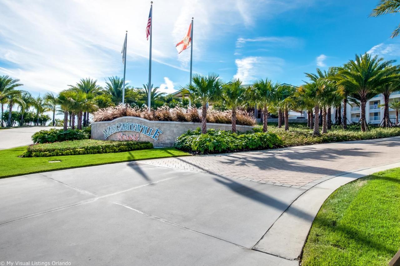8034 Surf Street * Orlando