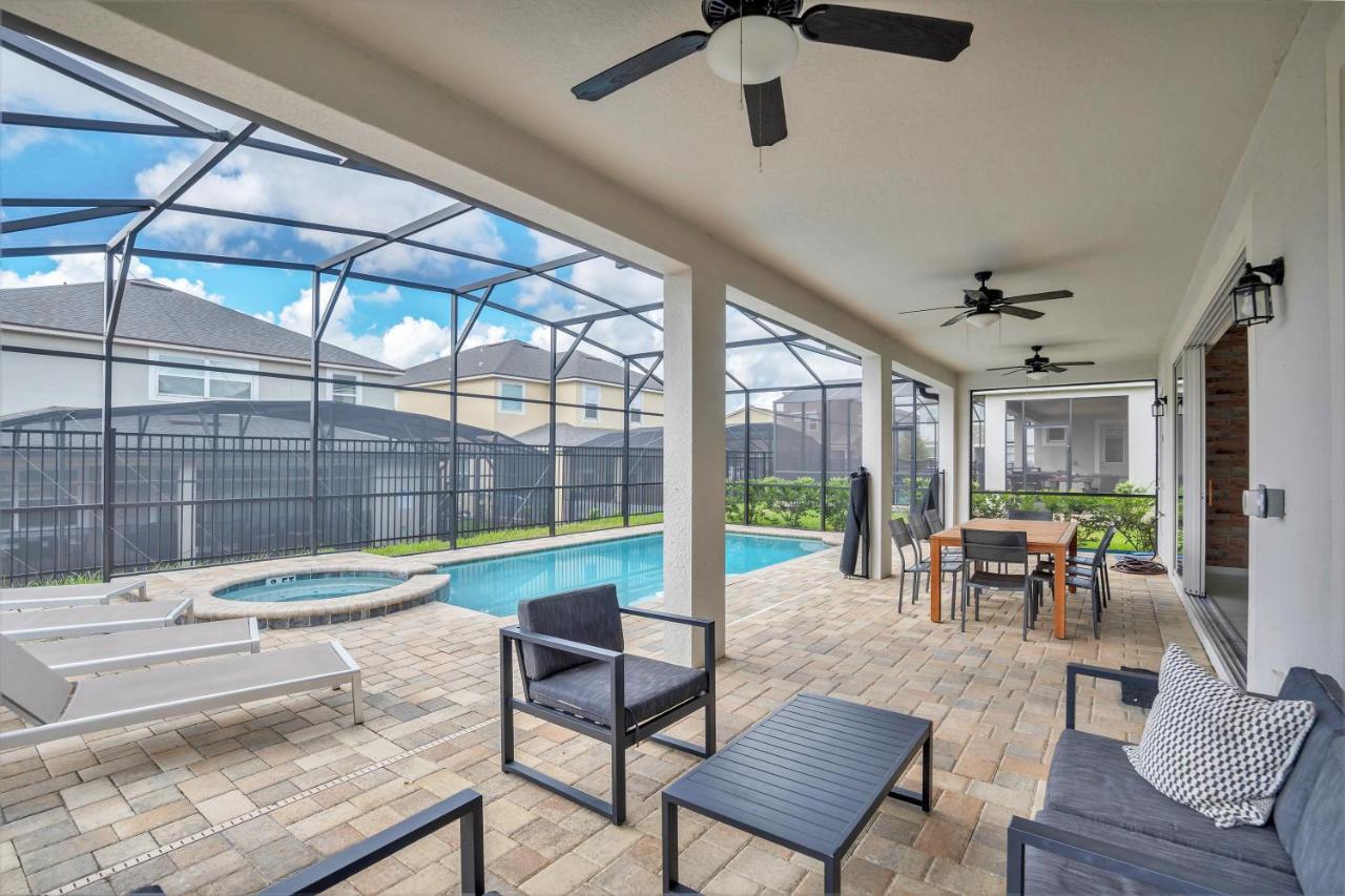 Holiday home Modern Wprivate Pool&spa, Free Water Park