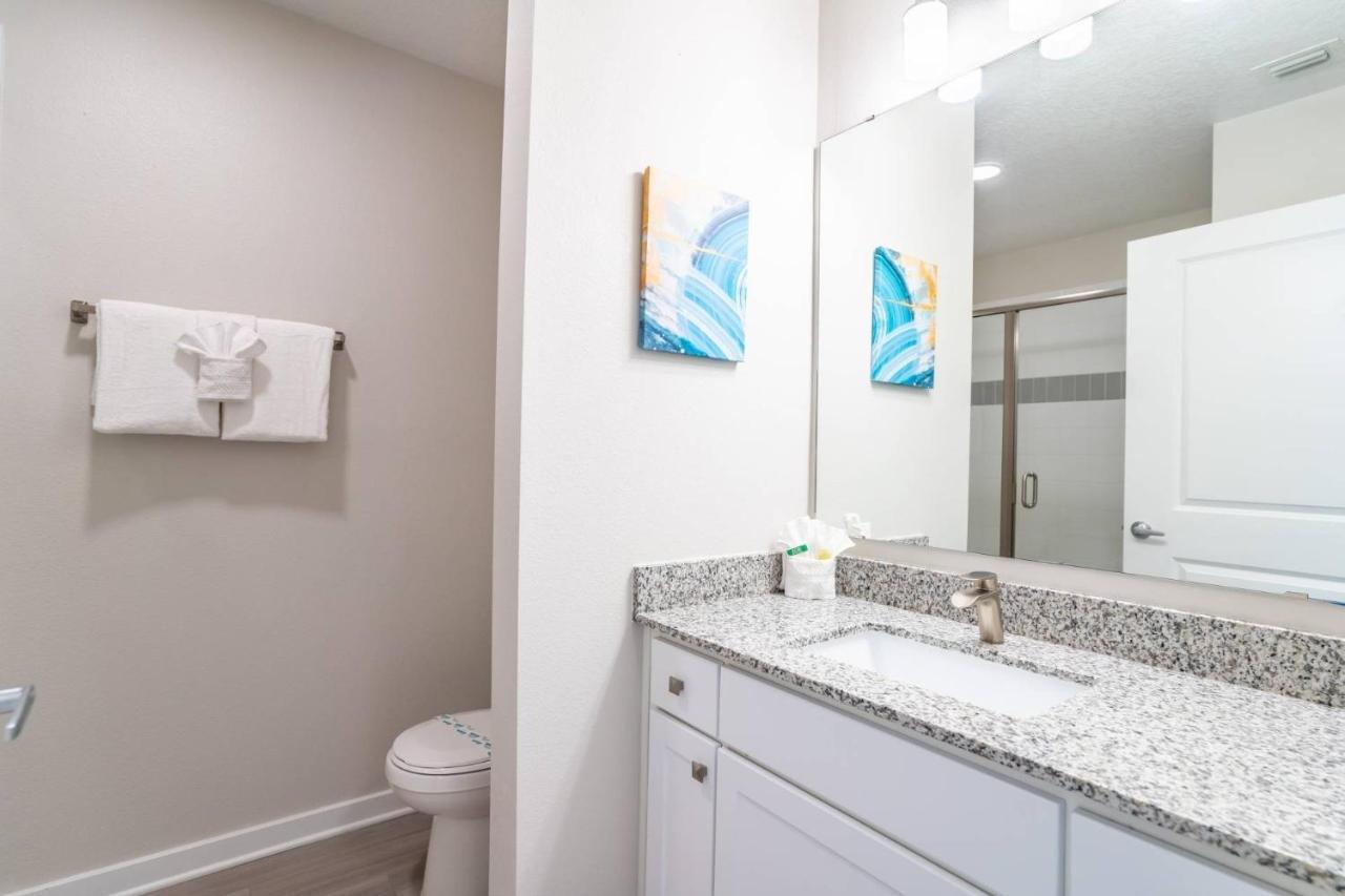 4013 Vista Cay * Orlando