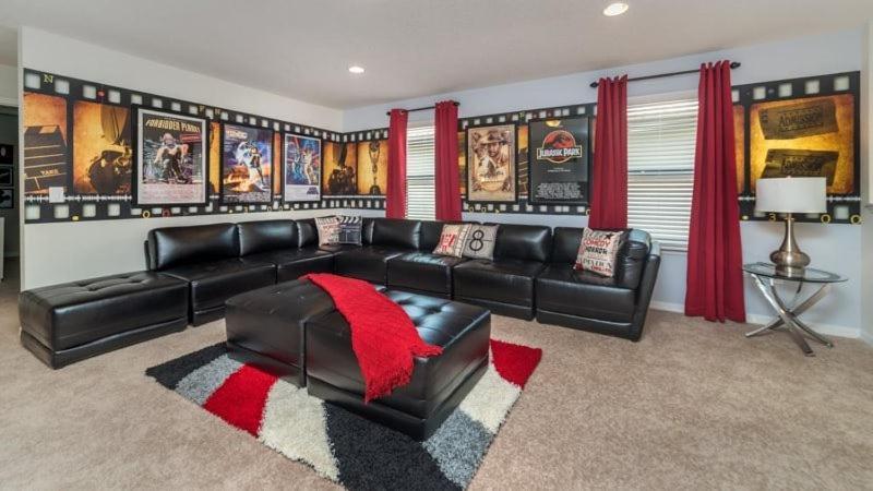 Holiday home Amazing 6 Bedroom 4.5 Bath Windsor At Westside Pool *