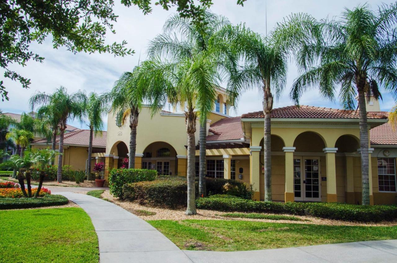 Pleasant And Spacious Town Near The Convention Center #3vc107 * Hunters Creek