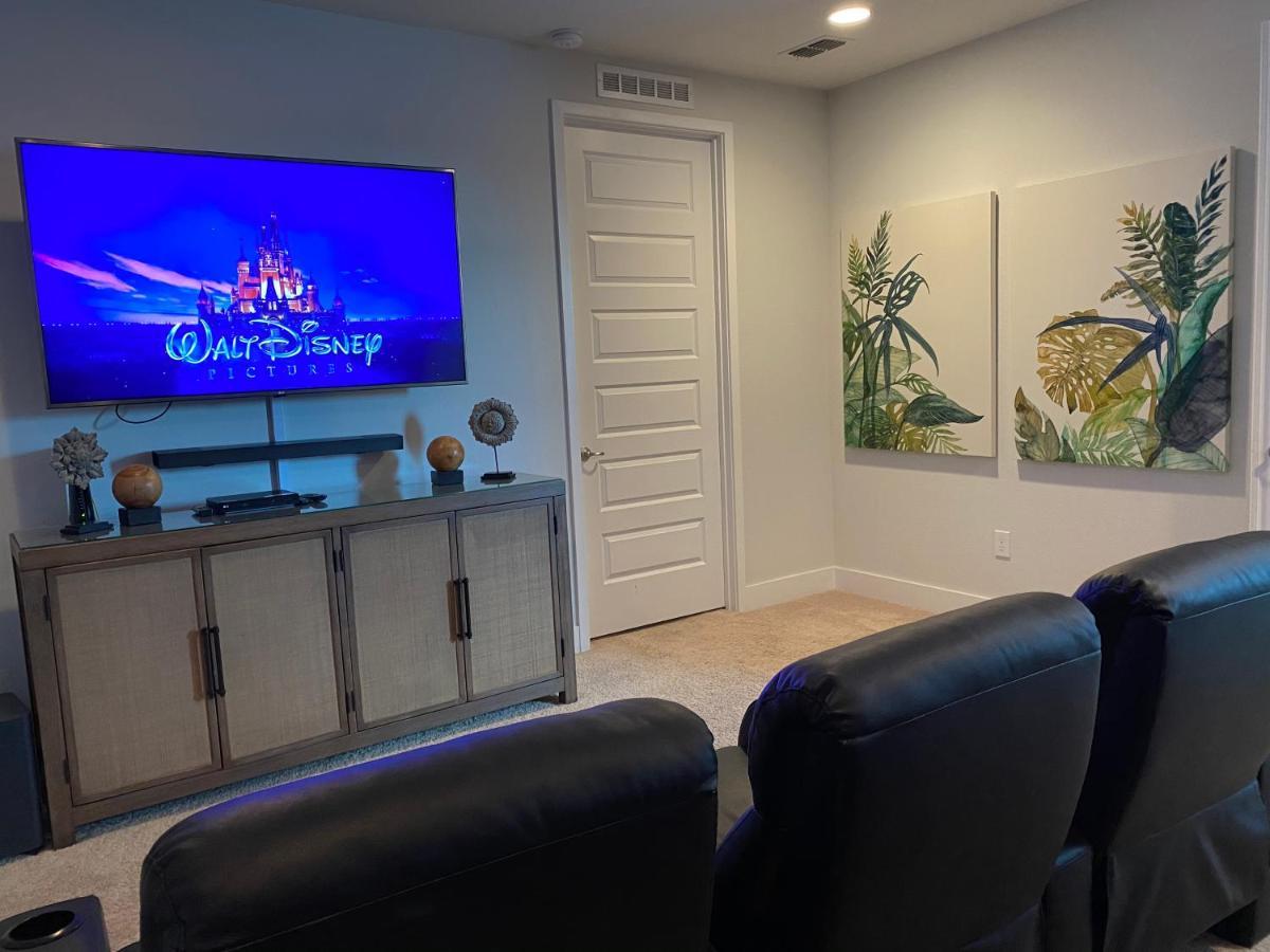 Luxurious Modern Near Disney With Theater, Pool And Spa In Encore At Reunion Orlando