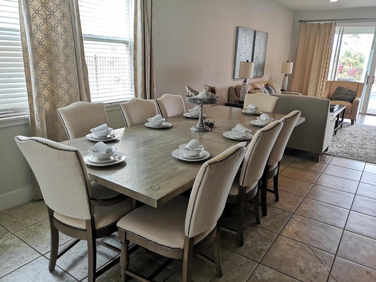 Luxurious Modern Near Disney With Theater, Pool And Spa In Encore At Reunion Holiday home Orlando