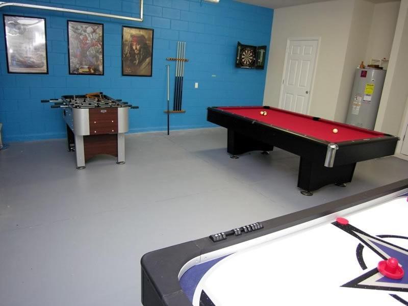 Luxury 4 Bedroom 4 Bath Home With Private Pool & Spa Holiday home *
