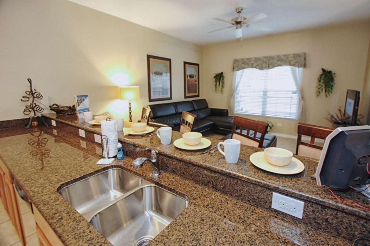 Holiday home Lovely 4 Bedroom 3 Bath Town With Private Pool Orlando