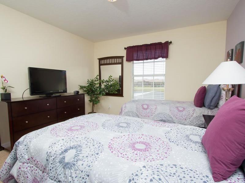 Holiday home 4 Bedroom 3 Bath Town In The Paradise Palms