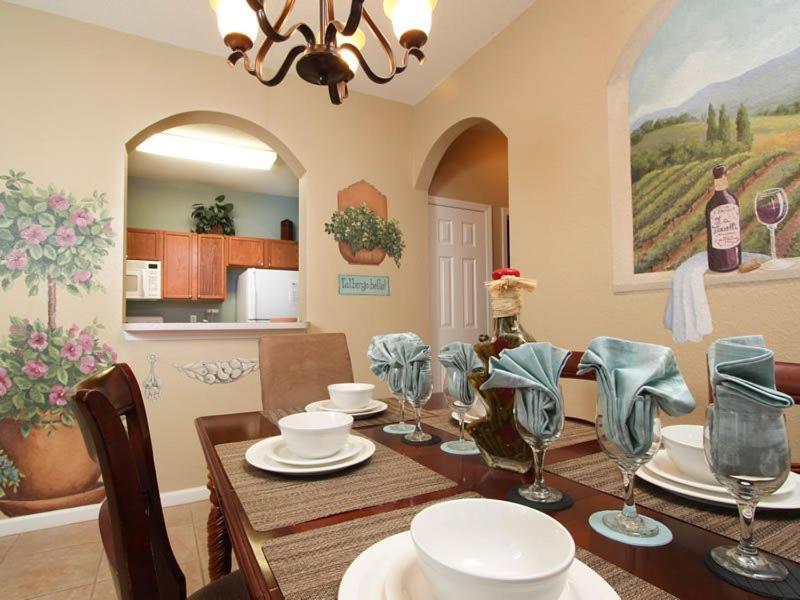 Upgraded 3 Bedroom 2 Bath Condo In Resort Near Disney *