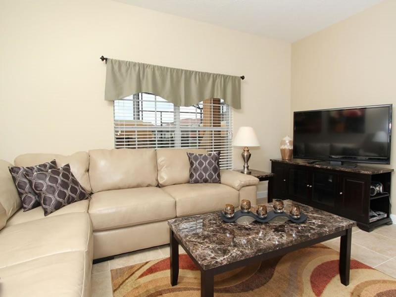 Holiday home 4 Bedroom 3 Bath Town In The Paradise Palms Orlando