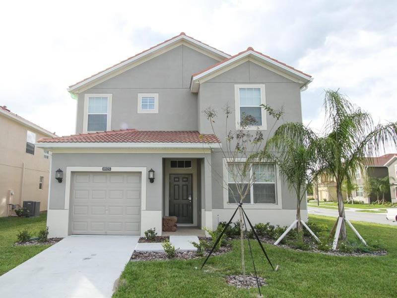 Stunning 5 Bedroom 5 Bath In Paradise Palms Holiday home Orlando