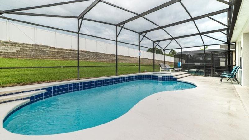 Stunning 4 Bedroom 3 Bath Pool In Windsor Palms Holiday home Orlando