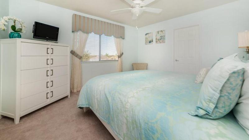 Stunning 6 Bedroom Pool In Windsor Hills