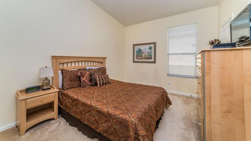 Elegant 4 Bedroom With South Facing Pool In Kissimmee Holiday home