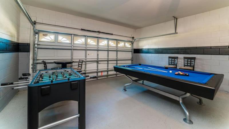 Holiday home Elegant 4 Bedroom With South Facing Pool In Kissimmee