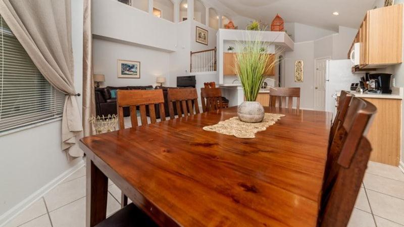 Holiday home Gated 6 Bed 4 Bath With South Facing Pool Orlando